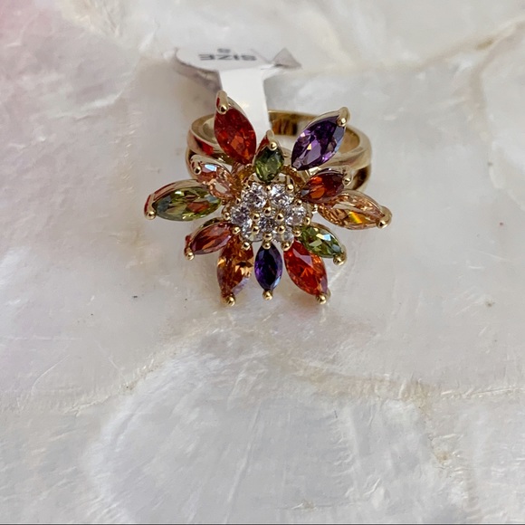 Faux Gemstone Floral Brass Ring Sz 8 NEW - Picture 5 of 7